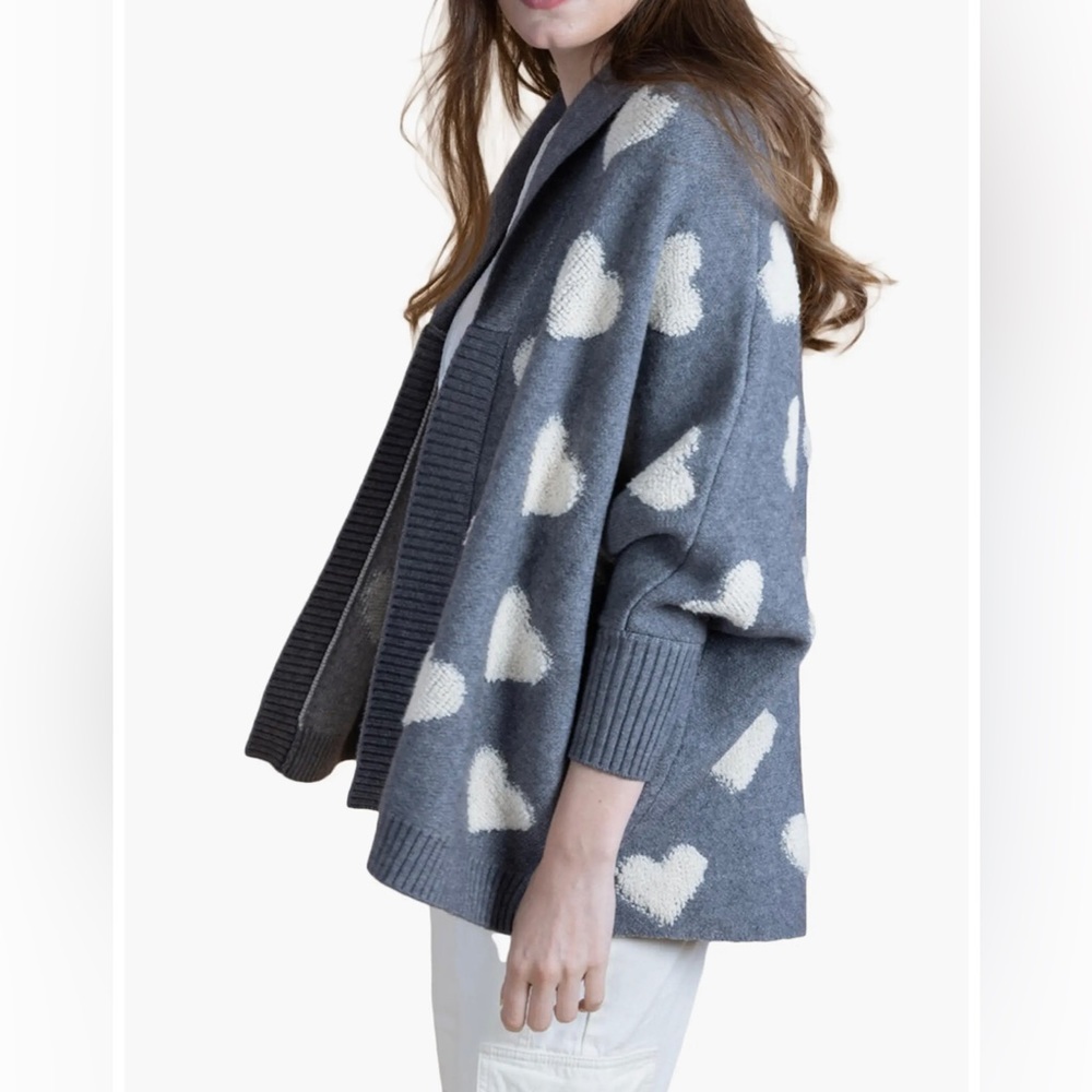 SAACHI RIBBED HEART CARDIGAN one size